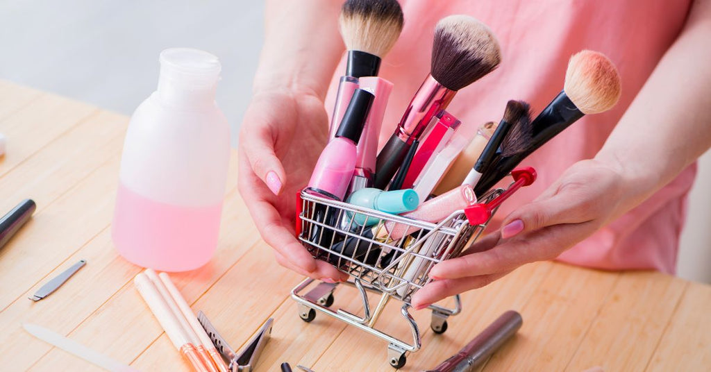 How To Find A Budget-Friendly Online Nail Store in USA?